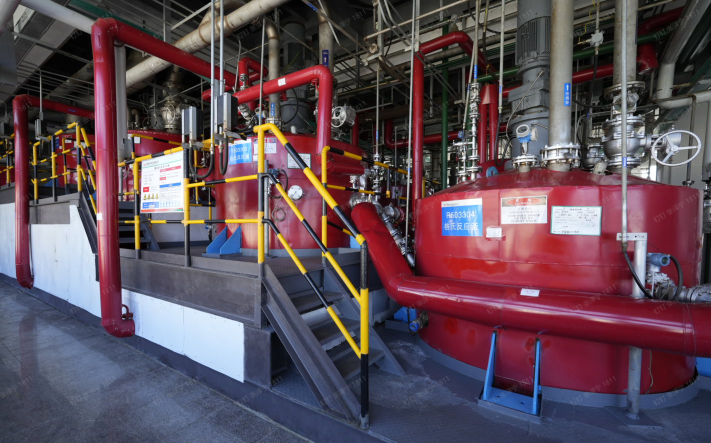 Continuous flow manufacturing equipment